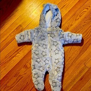 0-3 Month Gray Snow Suit ❄️